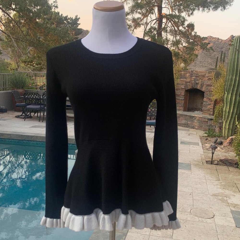 Endless Rose Flare Sleeve Sweater Black & White